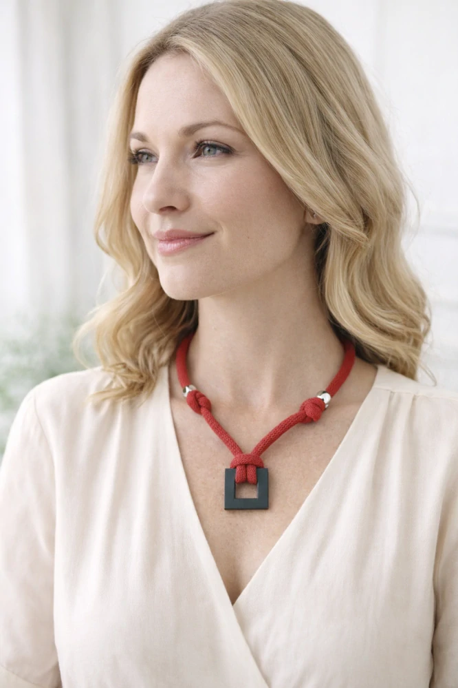 Element Red